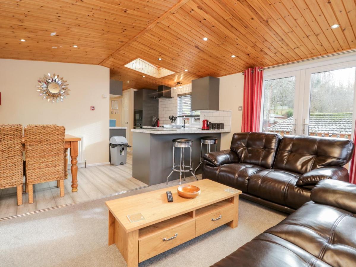 Striding Edge Lodge Windermere Bagian luar foto