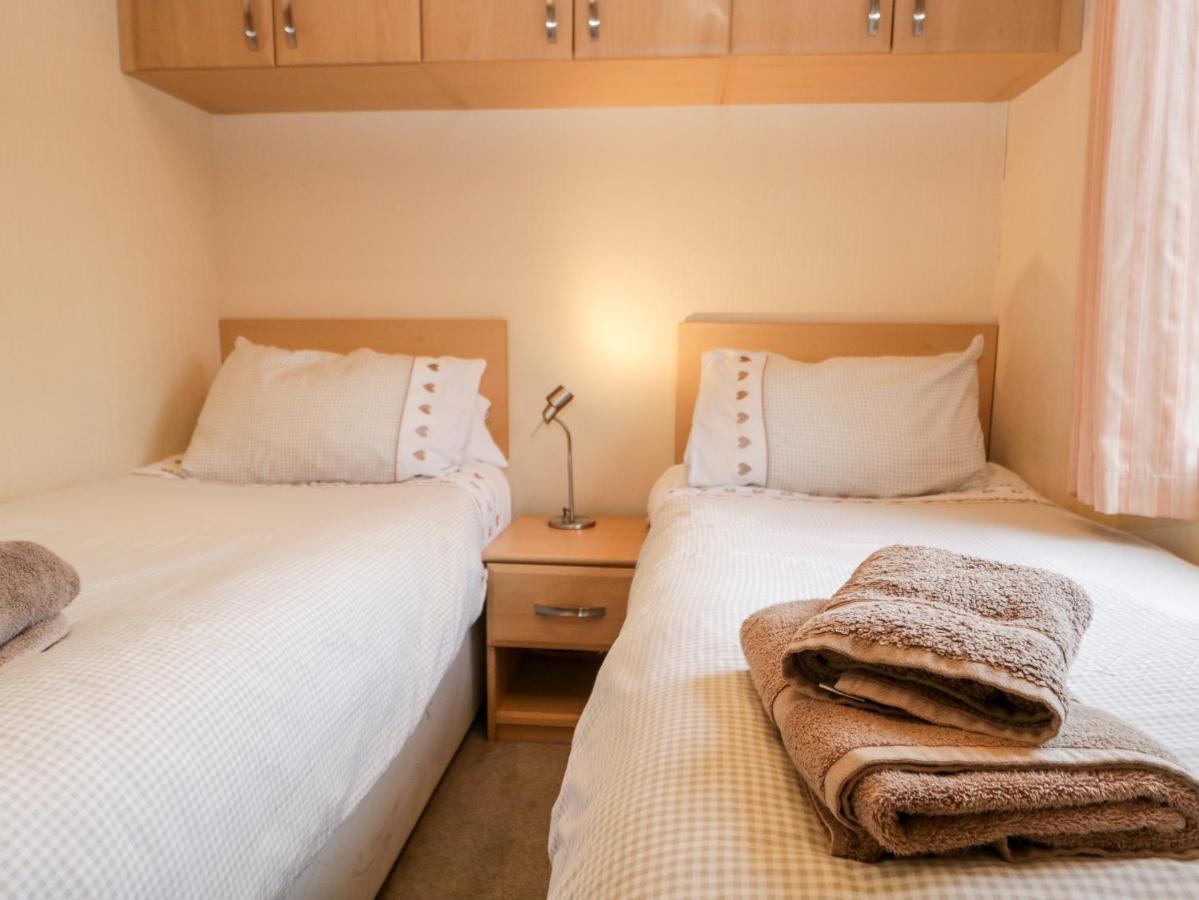 Striding Edge Lodge Windermere Bagian luar foto