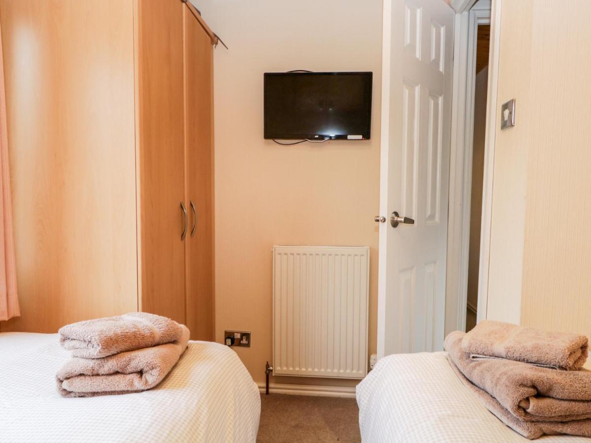 Striding Edge Lodge Windermere Bagian luar foto