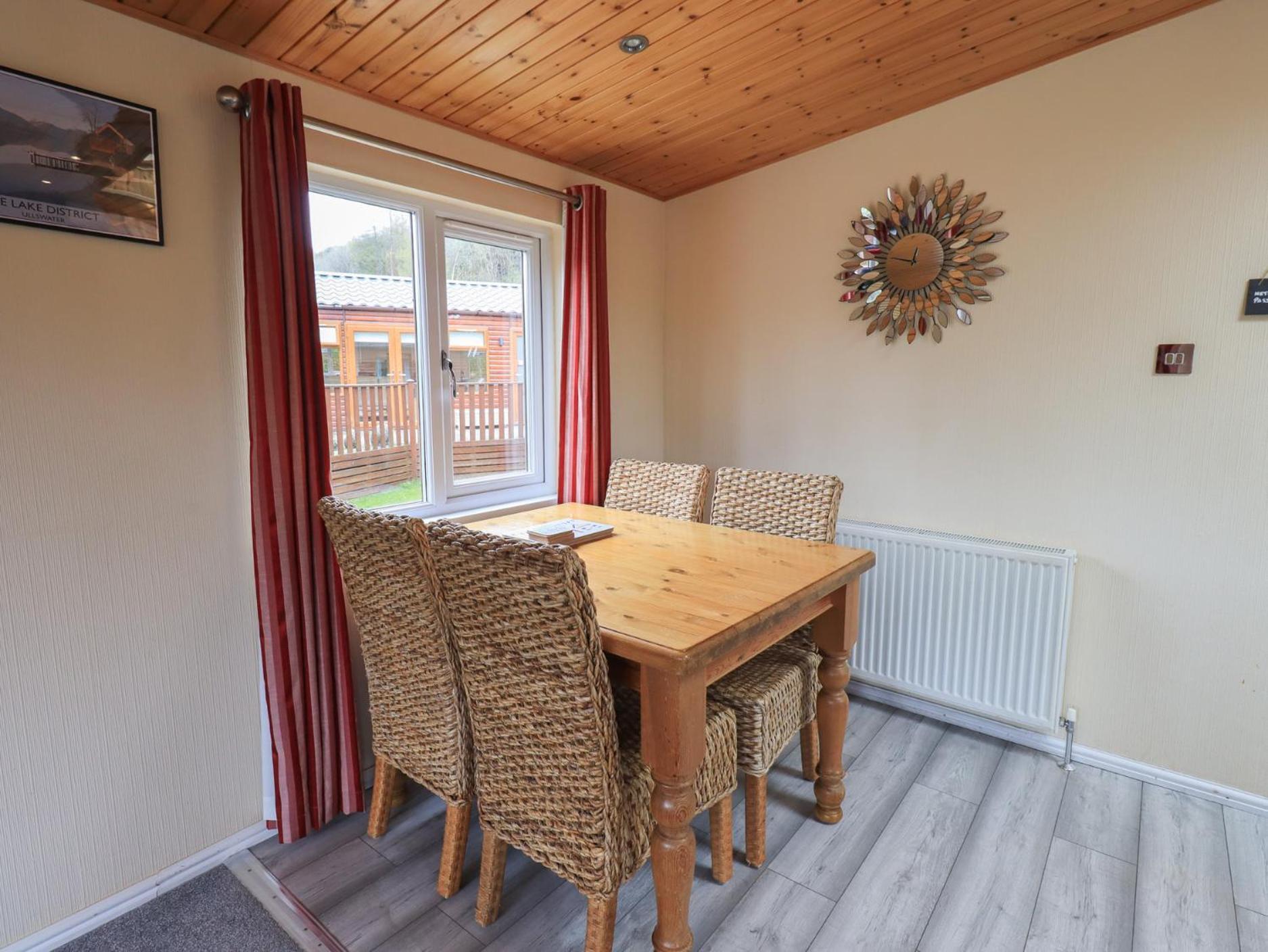 Striding Edge Lodge Windermere Bagian luar foto